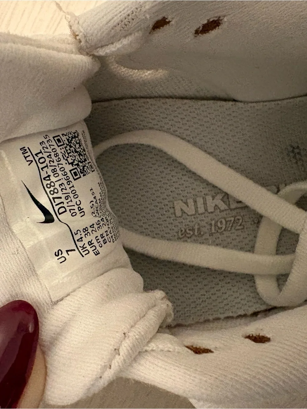 Nike fair clean